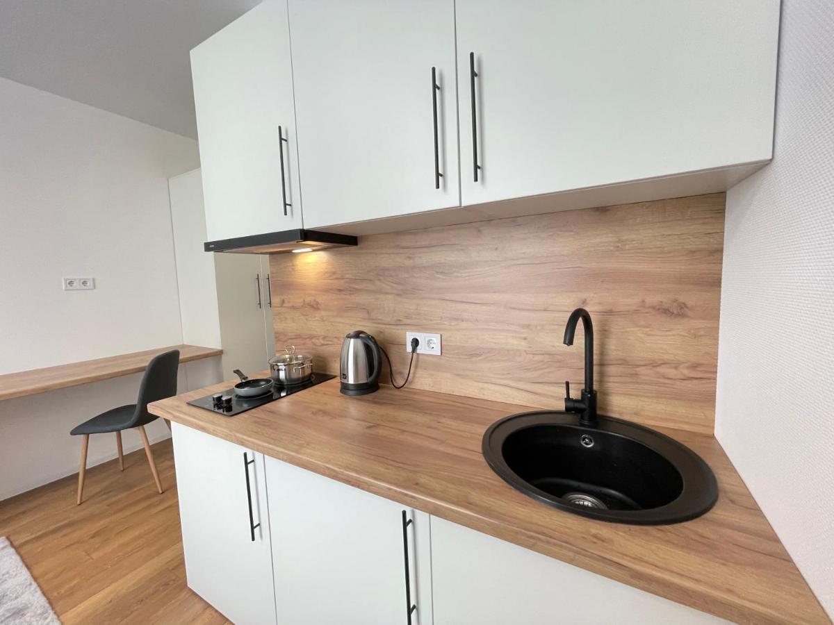 Cube House Apartment เคียฟ ภายนอก รูปภาพ