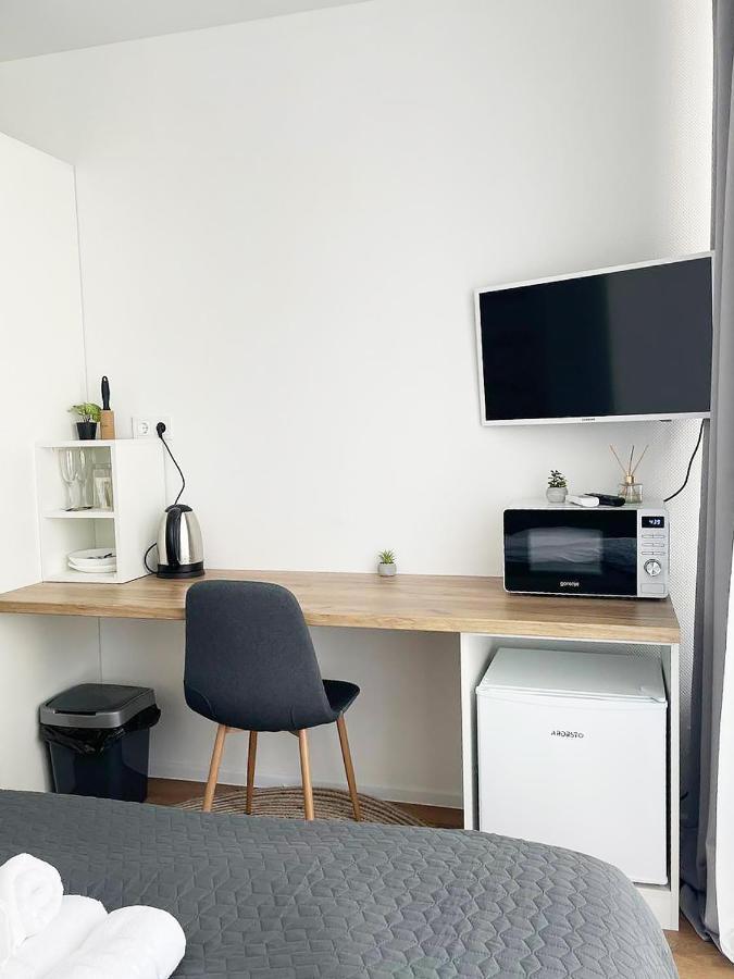 Cube House Apartment เคียฟ ภายนอก รูปภาพ