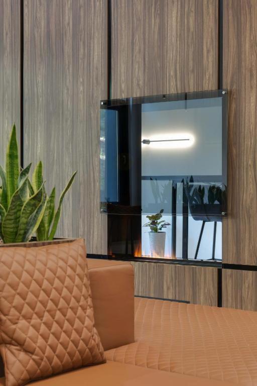 Cube House Apartment เคียฟ ภายนอก รูปภาพ